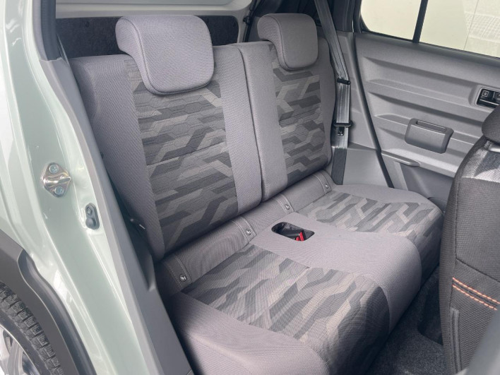 2025 Daihatsu Taft 5BA-LA900S (UW-6a3210a5d5ce0)[20]