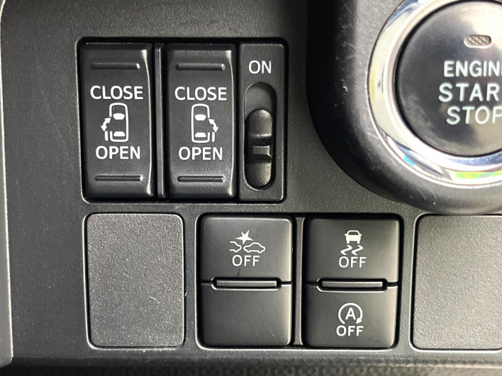 2017 Toyota Roomy DBA-M900A (UW-6a3210ab0ea11)[10]