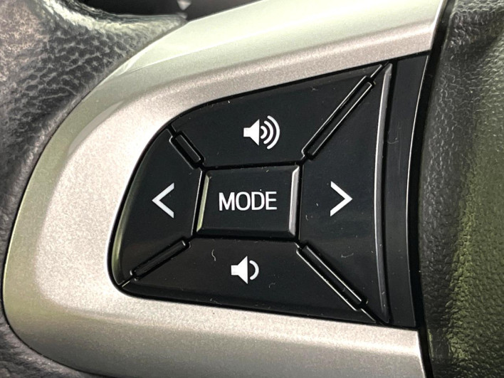 2017 Toyota Roomy DBA-M900A (UW-6a3210ab0ea11)[16]
