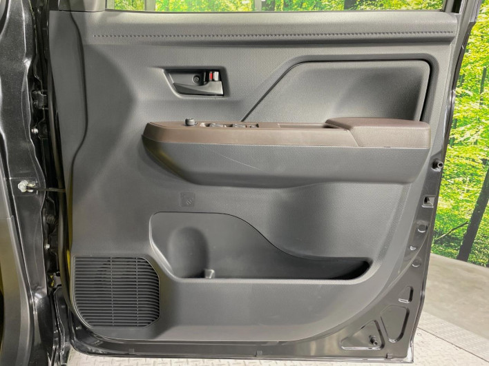 2018 Toyota Roomy DBA-M900A (UW-6a3210abe9471)[25]