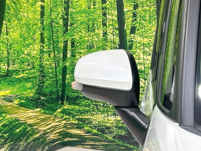 2018 Toyota Roomy DBA-M900A (UW-6a3210ad50dd2)[12]