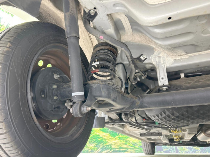 2018 Toyota Roomy DBA-M900A (UW-6a3210ad50dd2)[23]