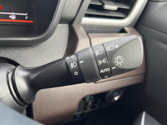 2019 Toyota Roomy DBA-M900A (UW-6a3210ae4b144)[13]