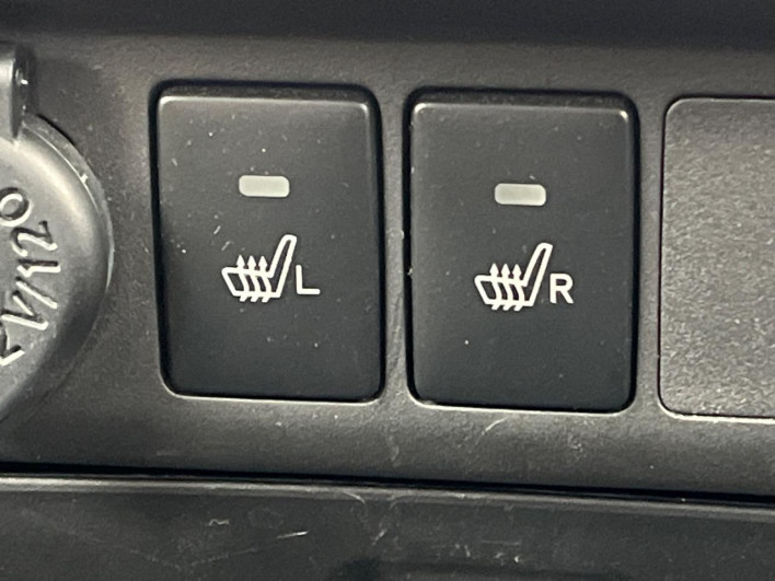 2019 Toyota Roomy DBA-M900A (UW-6a3210ae4b144)[11]