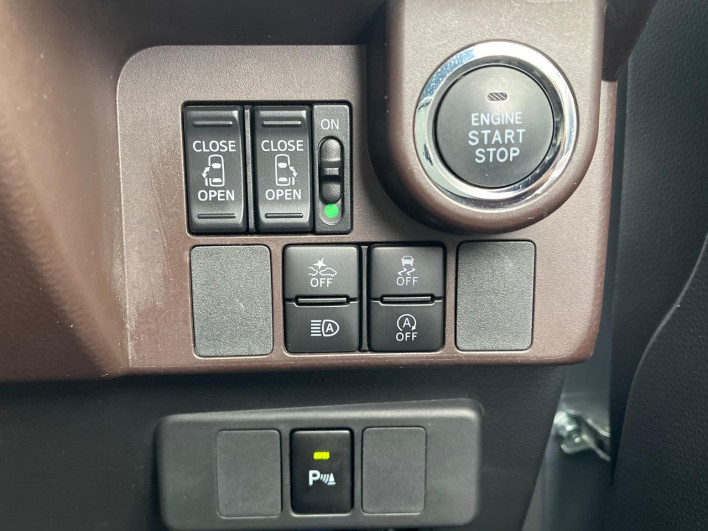 2019 Toyota Roomy DBA-M900A (UW-6a3210ae4b144)[18]