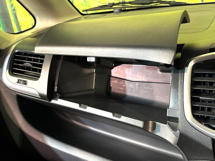 2014 Suzuki Solio DBA-MA15S (UW-6a3210b8c90de)[17]
