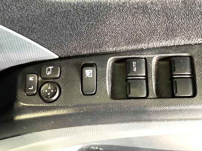 2014 Suzuki Solio DBA-MA15S (UW-6a3210b8c90de)[7]