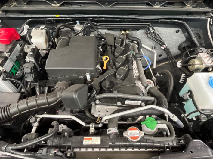2025 Suzuki Jimny Nomad 3BA-JC74W (UW-6a3210bc53d75)[4]
