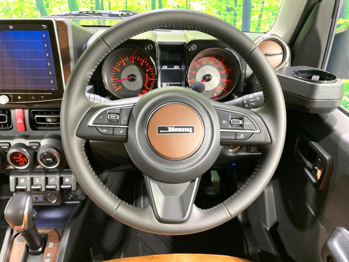 2025 Suzuki Jimny Nomad 3BA-JC74W (UW-6a3210bc8656e)[20]