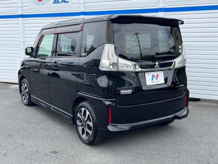 2017 Mitsubishi Delica D:2 DAA-MB36S (UW-6a3210c71b3c3)[24]