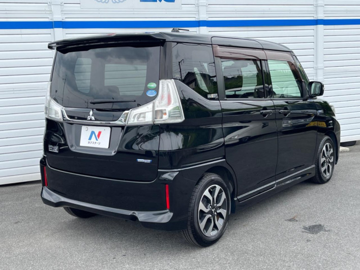 2017 Mitsubishi Delica D:2 DAA-MB36S (UW-6a3210c71b3c3)[21]