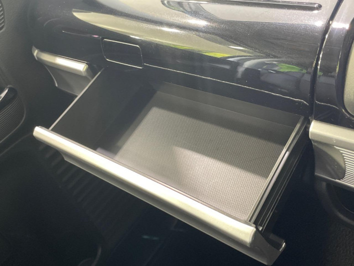 2021 Suzuki Spacia Custom 5AA-MK53S (UW-6a3210db52258)[27]