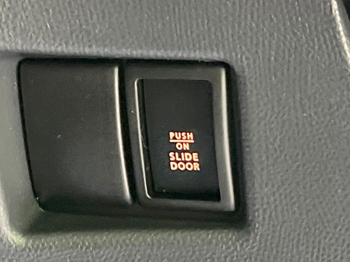 2012 Nissan Roox DBA-ML21S (UW-6a3210e481ecf)[23]