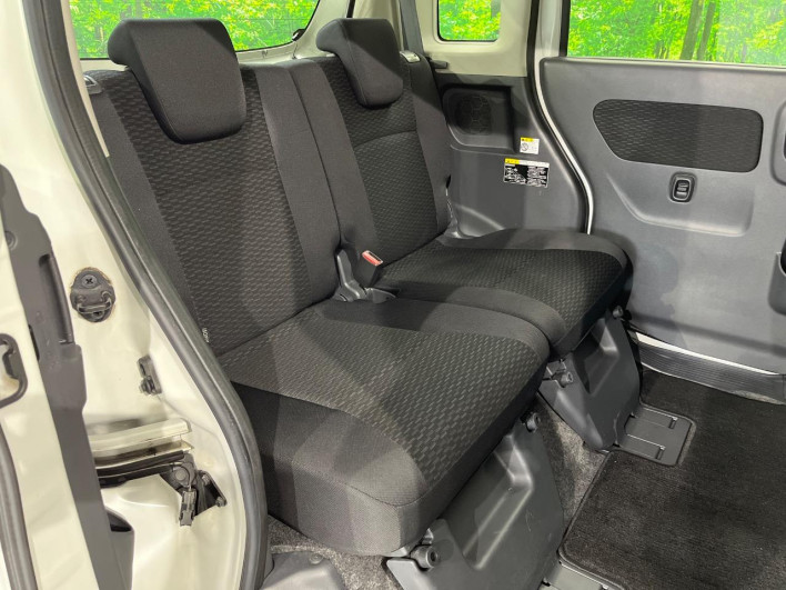 2013 Mazda Flair Wagon Custom Style DBA-MM32S (UW-6a3210e48b0bc)[26]