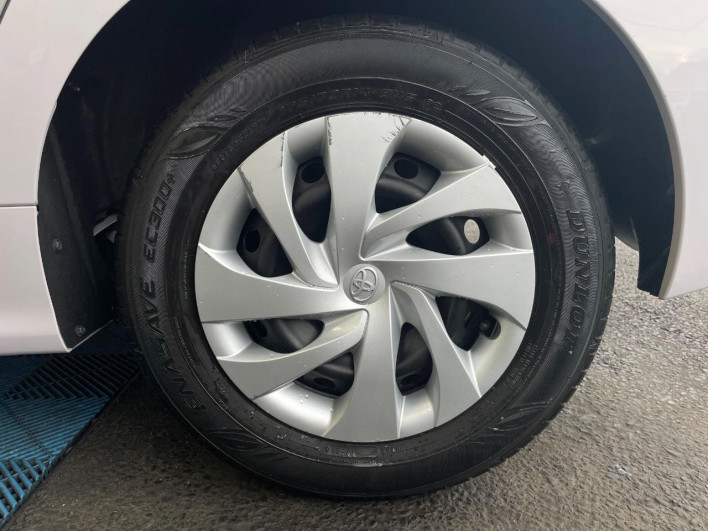 2021 Toyota Yaris 6AA-MXPH10 (UW-6a32110879d88)[7]