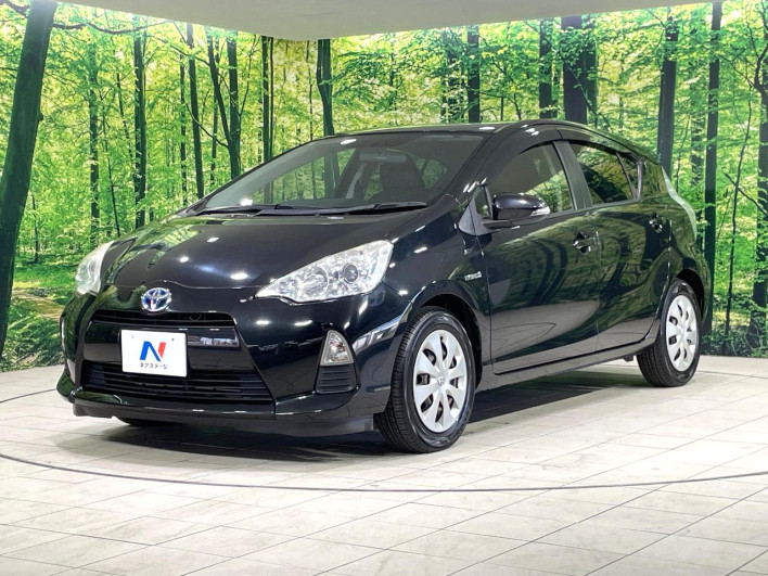 2012 Toyota Aqua DAA-NHP10 (UW-6a32112fc22be)[12]