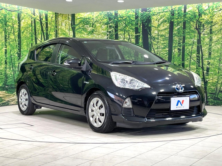 2012 Toyota Aqua DAA-NHP10 (UW-6a32112fc22be)[19]