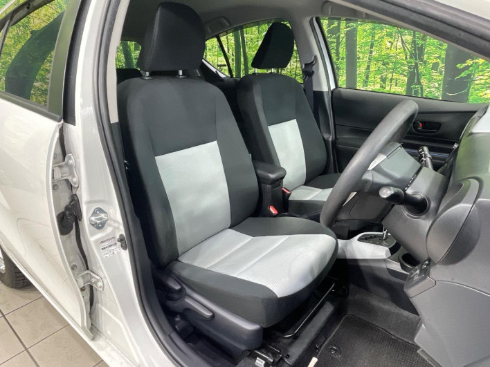 2014 Toyota Aqua DAA-NHP10 (UW-6a3211313aadd)[22]