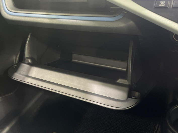 2014 Toyota Aqua DAA-NHP10 (UW-6a3211313aadd)[21]
