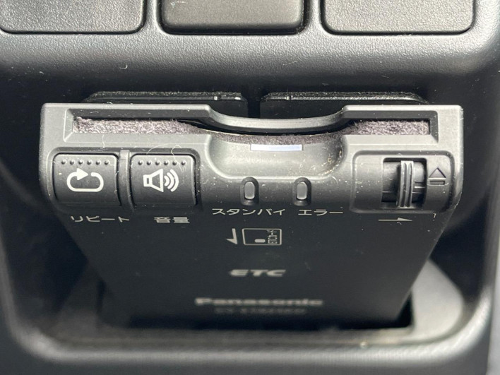 2014 Toyota Aqua DAA-NHP10 (UW-6a3211372352e)[15]