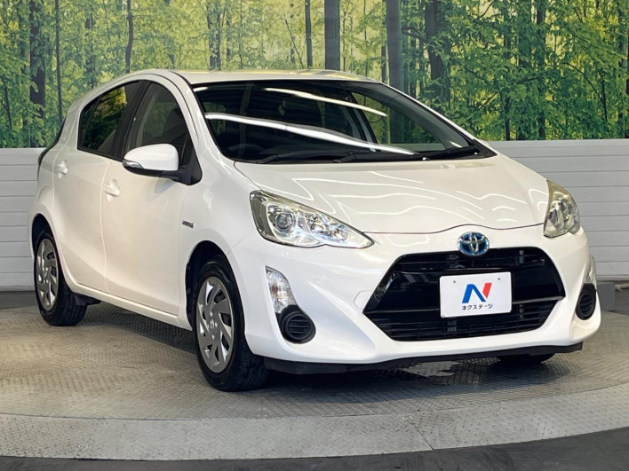 2015 Toyota Aqua DAA-NHP10 (UW-6a321137dd68c)[24]