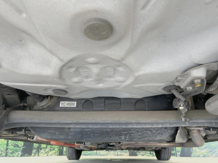 2015 Toyota Aqua DAA-NHP10 (UW-6a321138bfb95)[17]