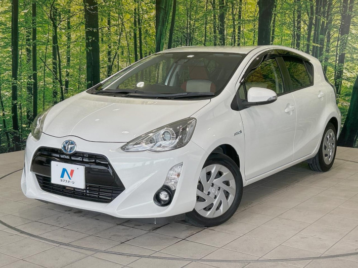 2015 Toyota Aqua DAA-NHP10 (UW-6a321138bfb95)[0]