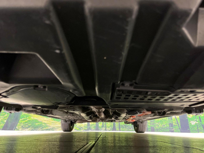 2019 Toyota Aqua DAA-NHP10 (UW-6a32113f62630)[15]