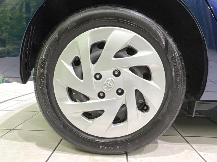 2019 Toyota Aqua DAA-NHP10 (UW-6a32113f62630)[6]