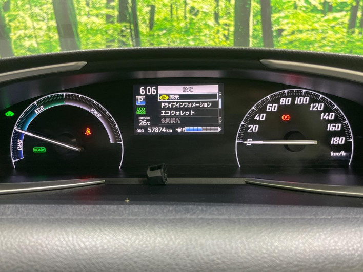 2016 Toyota Sienta DAA-NHP170G (UW-6a3211409d549)[29]