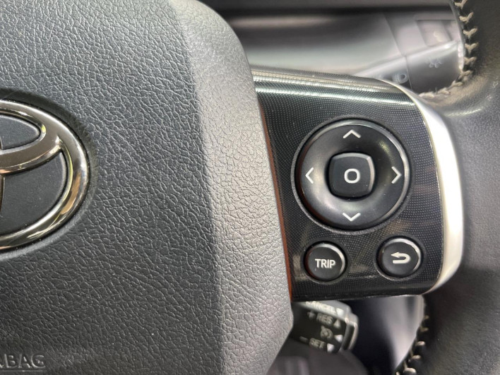 2019 Toyota Sienta 6AA-NHP170G (UW-6a3211422fae9)[17]