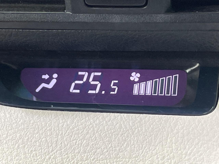 2016 Toyota Sienta DBA-NSP170G (UW-6a321144c5b34)[21]