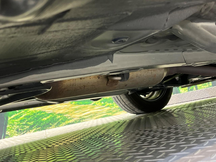 2019 Toyota Sienta DBA-NSP170G (UW-6a321145a18b8)[25]