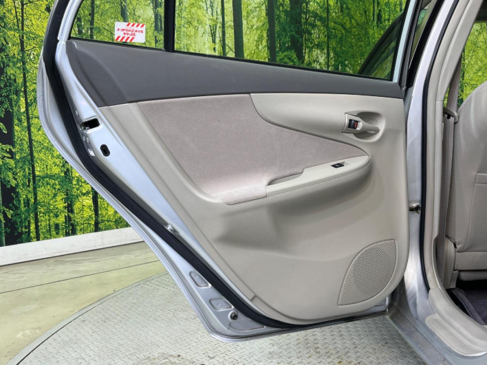 2010 Toyota Corolla Axio DBA-NZE141 (UW-6a321149b64f5)[28]