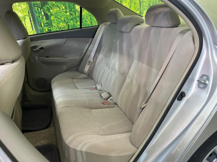 2010 Toyota Corolla Axio DBA-NZE141 (UW-6a321149b64f5)[26]