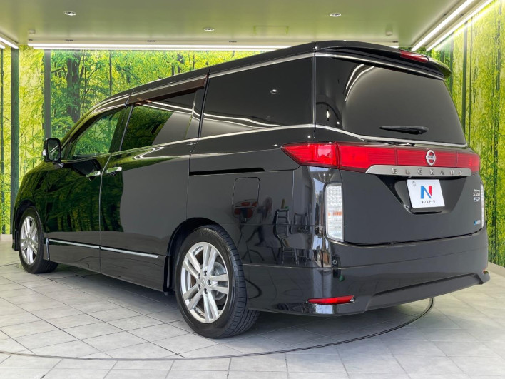 2010 Nissan Elgrand DBA-PNE52 (UW-6a32114c6379d)[22]