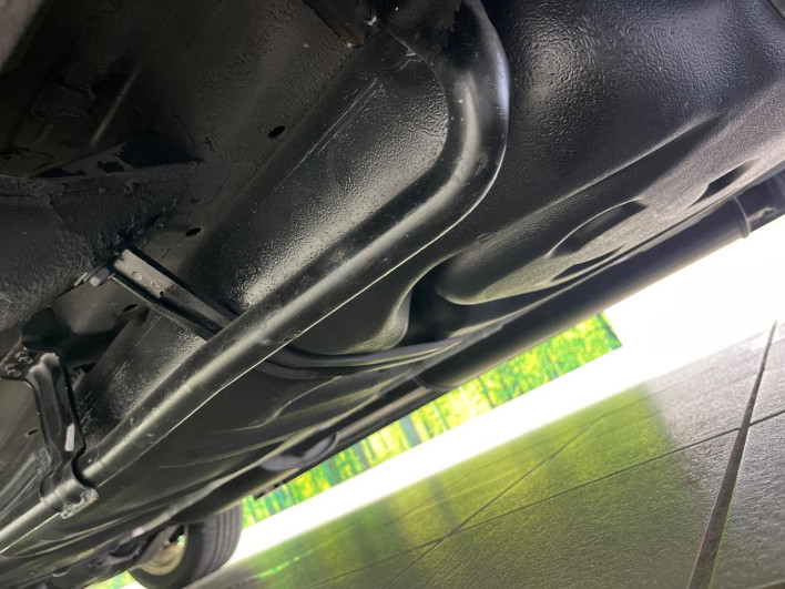 2010 Nissan Elgrand DBA-PNE52 (UW-6a32114c6379d)[19]