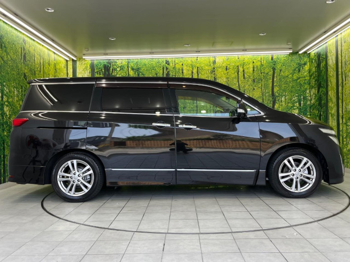 2010 Nissan Elgrand DBA-PNE52 (UW-6a32114c6379d)[12]