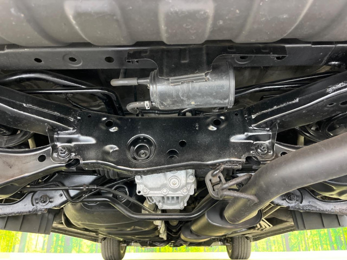 2010 Nissan Elgrand DBA-PNE52 (UW-6a32114c6379d)[20]