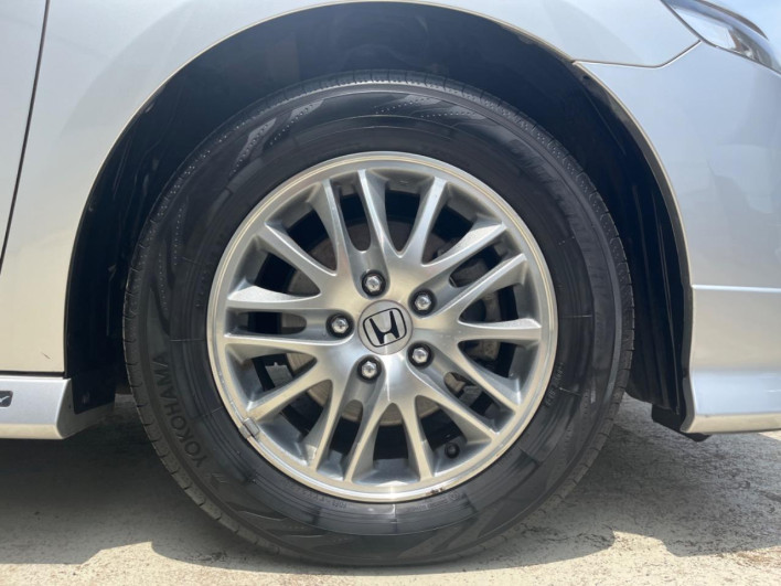2011 Honda Odyssey DBA-RB3 (UW-6a32114e0cd0e)[11]