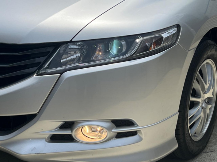 2011 Honda Odyssey DBA-RB3 (UW-6a32114e0cd0e)[22]