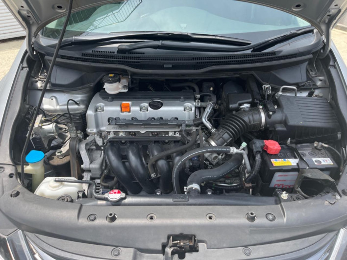 2011 Honda Odyssey DBA-RB3 (UW-6a32114e0cd0e)[4]