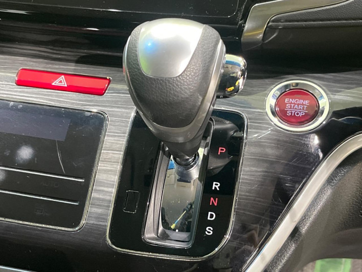 2014 Honda Odyssey DBA-RC1 (UW-6a32114e797c6)[25]