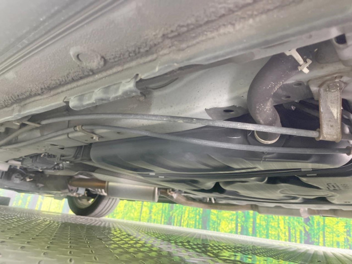 2016 Honda Odyssey DBA-RC1 (UW-6a32114f0172d)[24]