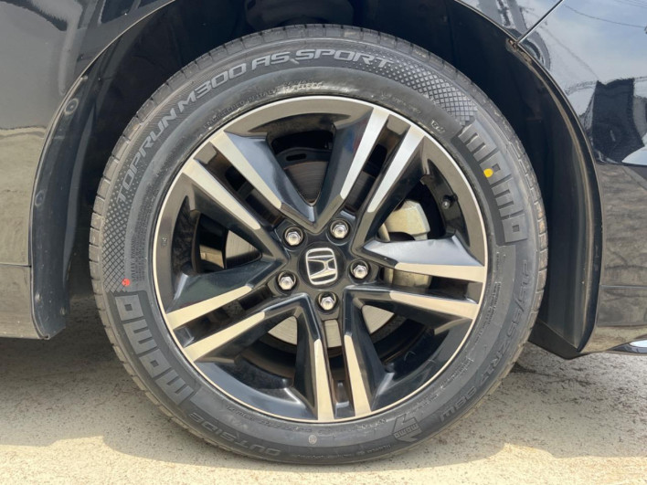 2017 Honda Odyssey Hybrid DAA-RC4 (UW-6a32114fe3c38)[9]