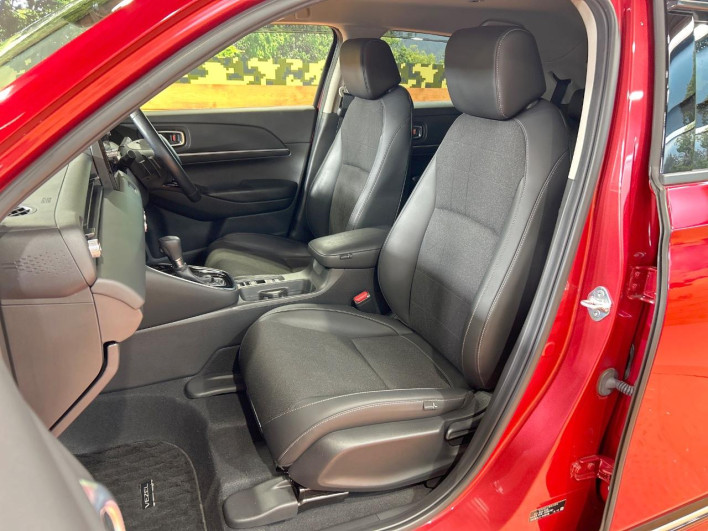 2021 Honda VEZEL 6AA-RV5 (UW-6a32115ae837c)[22]