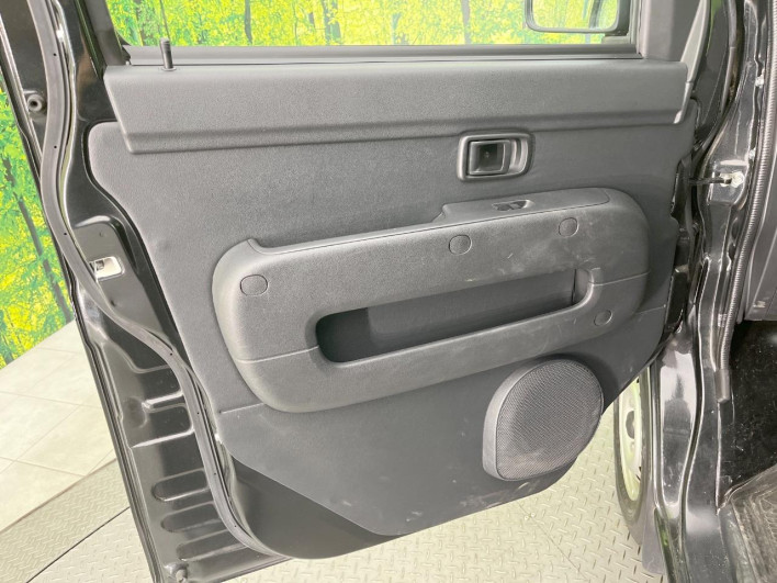 2021 Toyota PIXIS VAN 3BD-S321M (UW-6a32116726e31)[23]