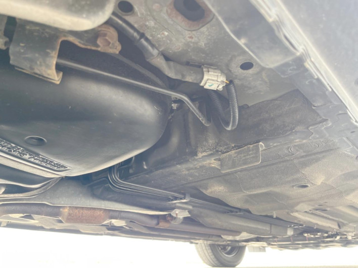 2022 Nissan Note 6AA-SNE13 (UW-6a321170963ff)[17]