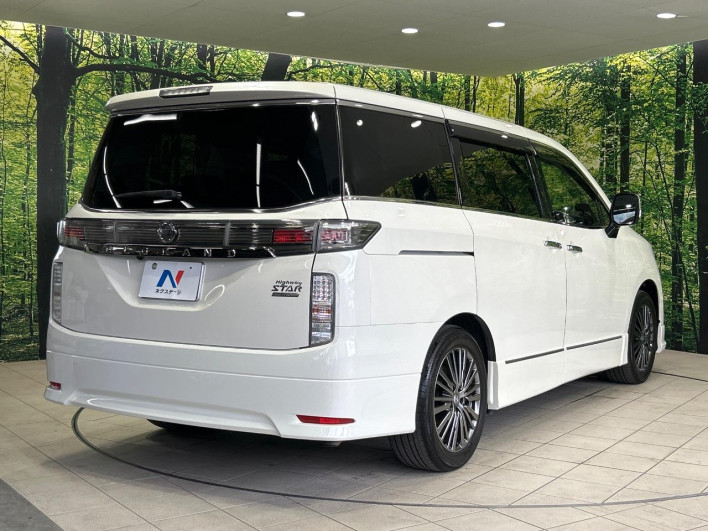 2016 Nissan Elgrand DBA-TE52 (UW-6a3211750b0f4)[27]