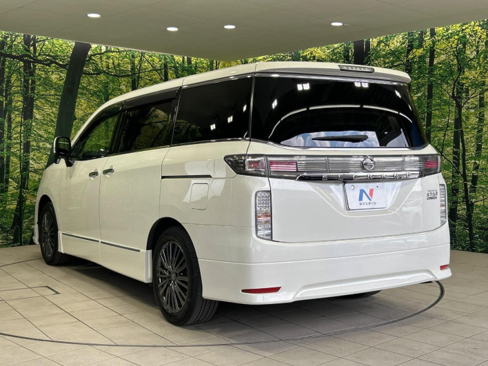 2016 Nissan Elgrand DBA-TE52 (UW-6a3211750b0f4)[29]